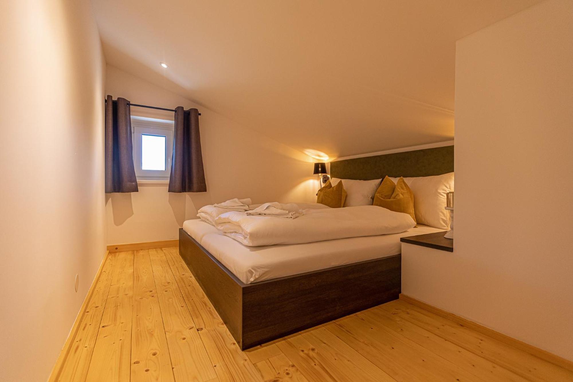 Tevini Boutique Suites By We Rent Zell am See Zimmer foto