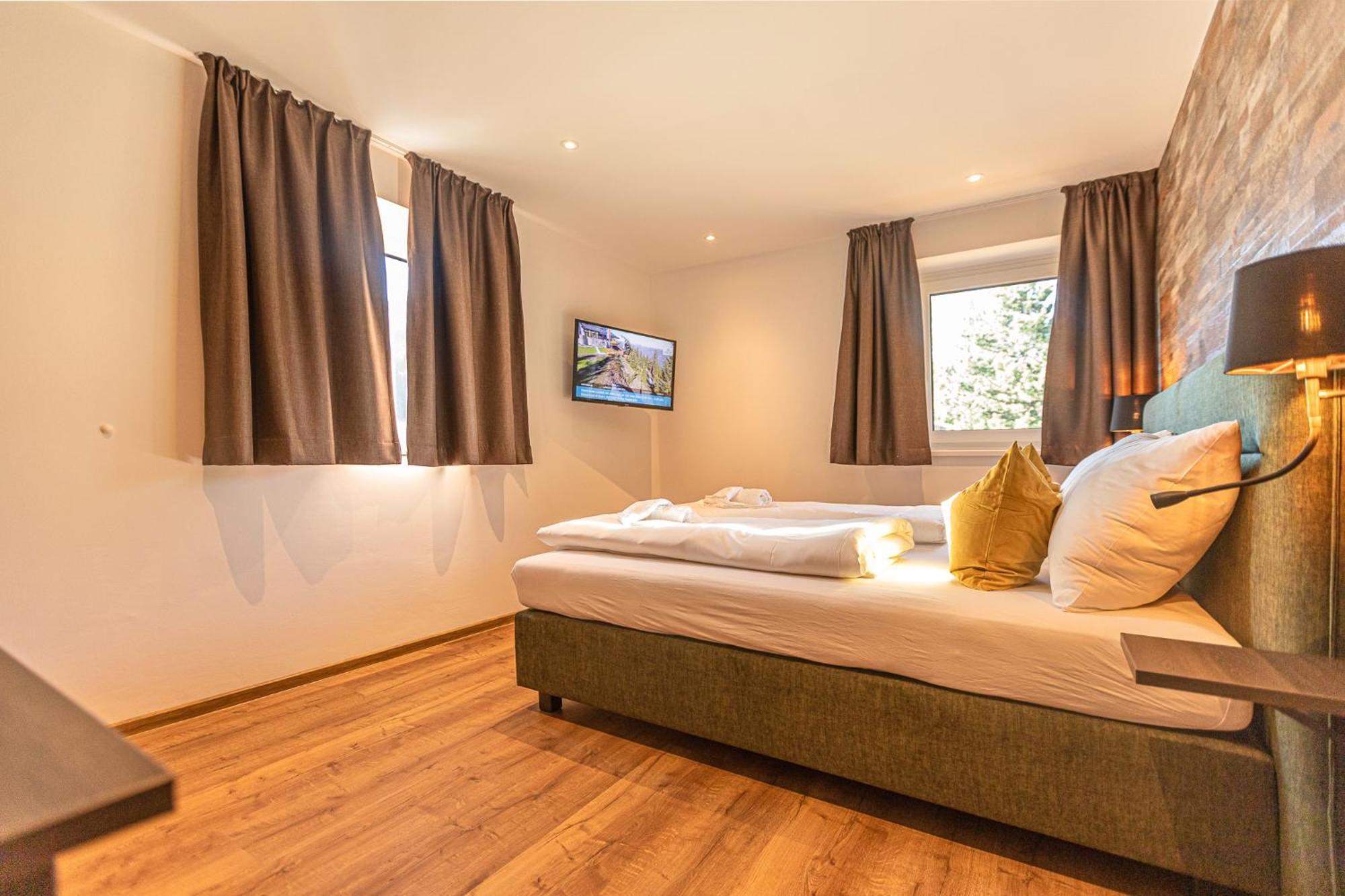 Tevini Boutique Suites By We Rent Zell am See Zimmer foto